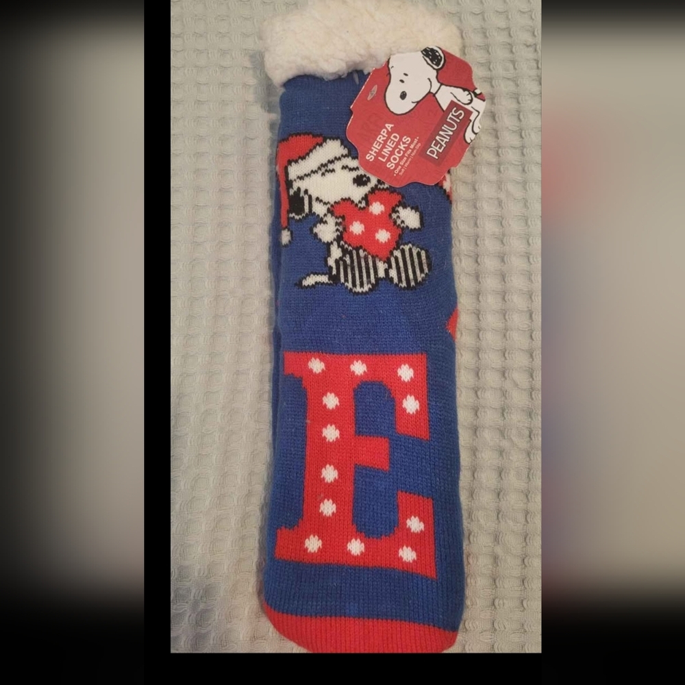 Snoopy Sherpa Socks Brand New